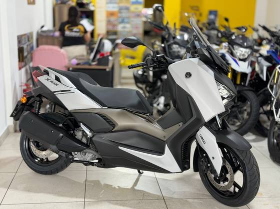 YAMAHA XMAX 250 CONNECTED ABS 